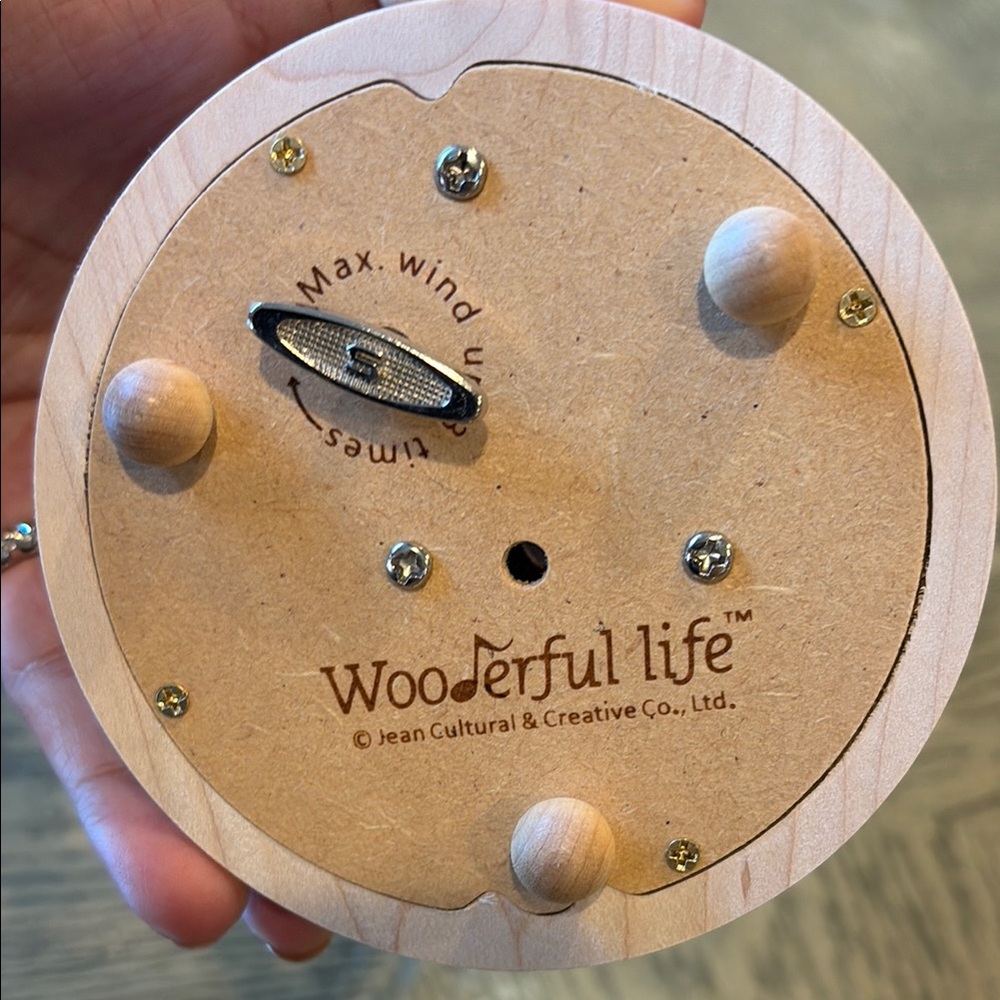 Wooden Baby Mobile Music Box - Picture 2 of 3